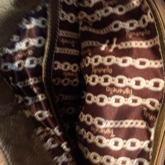 Tignanello Handbag - Picture 2 of 7